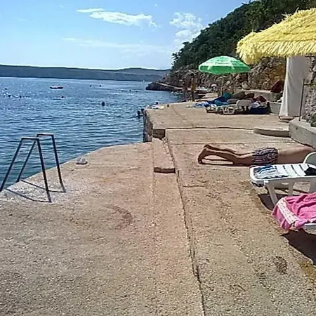 In 33549 *